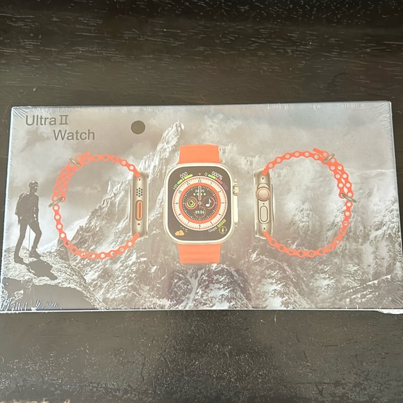Ultra II Smart Watch iOS & Android Capable w/wireless charging pad - Picture 1 of 2